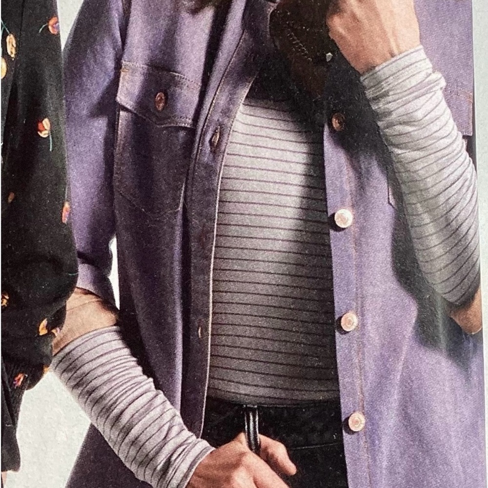 CAbi 4376 Plum Oversized Tee Size M